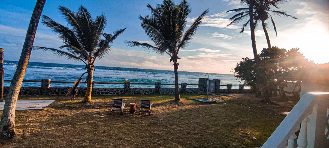 Nu-Vin Beach Hotel Ahangama Exterior foto
